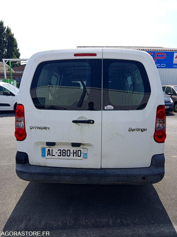 Véhicule utilitaire CITROËN Berlingo - Väike kaubik: pilt 4 Véhicule utilitaire CITROËN Berlingo - Väike kaubik: pilt 4