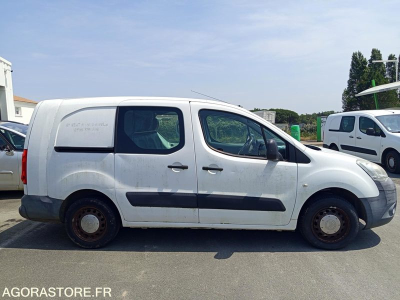 Véhicule utilitaire CITROËN Berlingo - Väike kaubik: pilt 2 Véhicule utilitaire CITROËN Berlingo - Väike kaubik: pilt 2