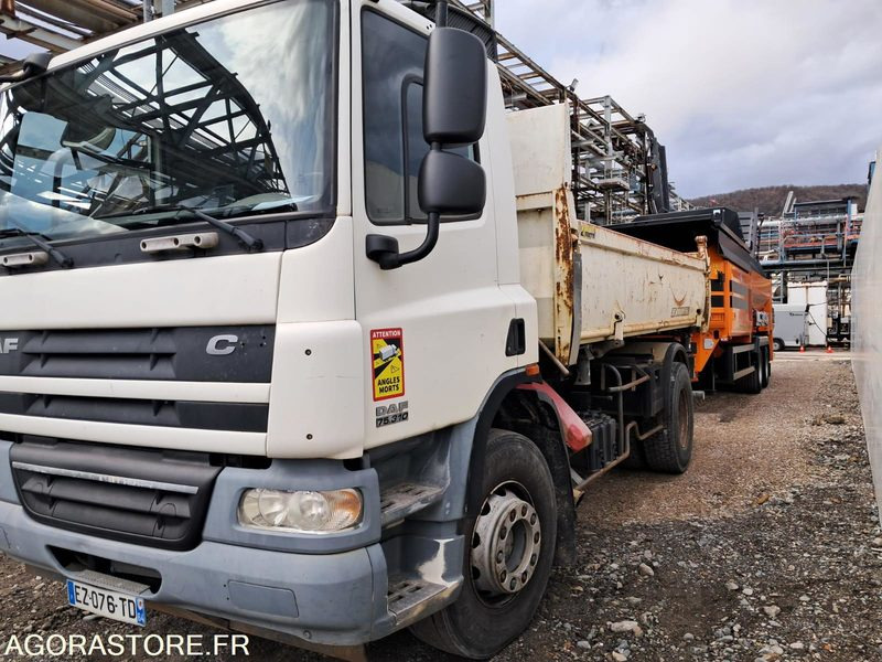 DAF - CF75 - Benne - 2007 / 200521 KM (2892) - Veoauto: pilt 3 DAF - CF75 - Benne - 2007 / 200521 KM (2892) - Veoauto: pilt 3