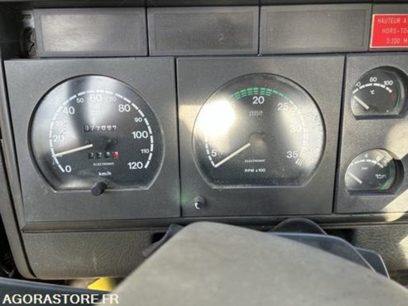 Veoauto IVECO EUROCARGO - 2000 - 77087KM - 5270GB2A: pilt 9