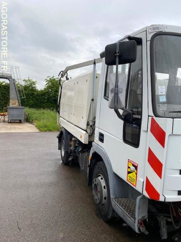 PL laveuse IVECO 100E15 1995 - Veoauto: pilt 2 PL laveuse IVECO 100E15 1995 - Veoauto: pilt 2