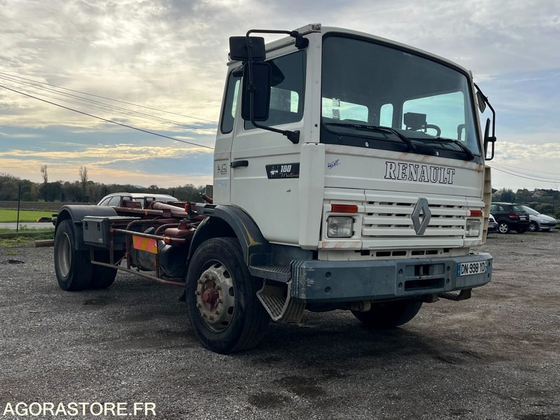 Poid lourd Renault Midlum 180 – Ampliroll / Polybenne – 1995 – 414 000 km - Veoauto: pilt 4 Poid lourd Renault Midlum 180 – Ampliroll / Polybenne – 1995 – 414 000 km - Veoauto: pilt 4