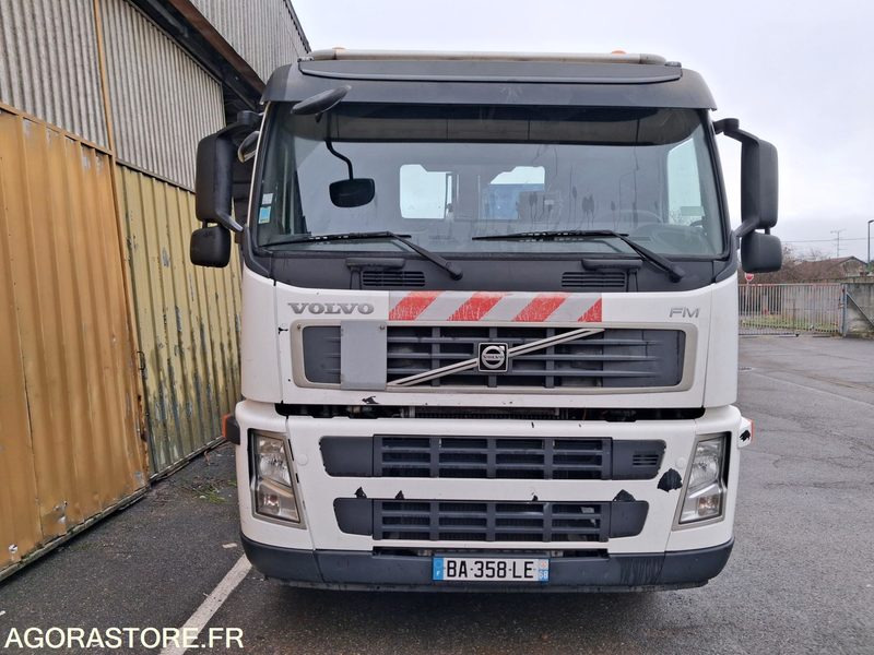 R51857-PORTEUR POLYBENNE VOLVO FM 370-ANNÉE 2010-BRAS GUIMA PALFINGER-502085 KM - Veoauto: pilt 5 R51857-PORTEUR POLYBENNE VOLVO FM 370-ANNÉE 2010-BRAS GUIMA PALFINGER-502085 KM - Veoauto: pilt 5