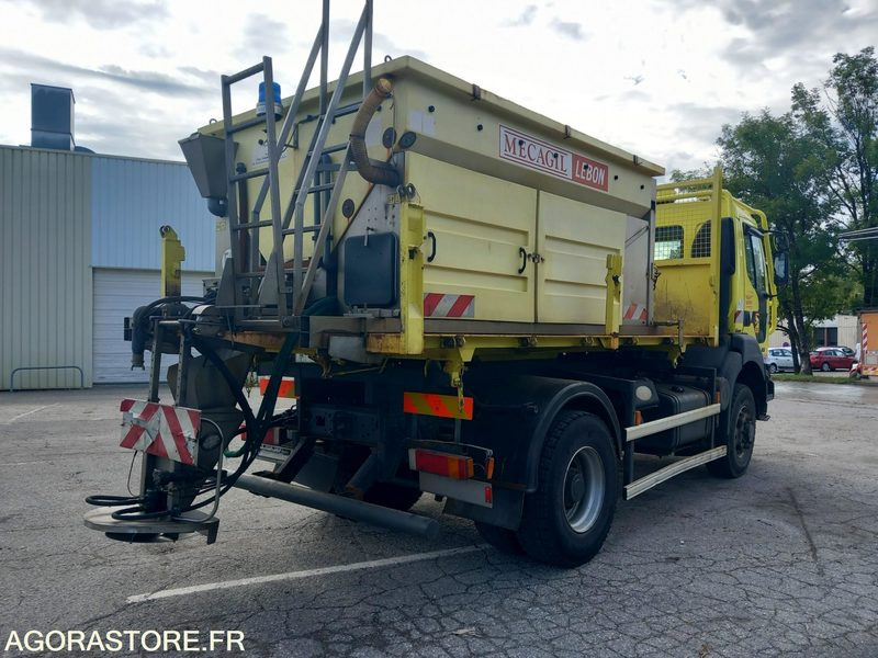 RENAULT KERAX 4X4 DXI 370 BENNE + Saleuse MECAGIL LEBON (KR0406 + SL0203) - Veoauto: pilt 3 RENAULT KERAX 4X4 DXI 370 BENNE + Saleuse MECAGIL LEBON (KR0406 + SL0203) - Veoauto: pilt 3