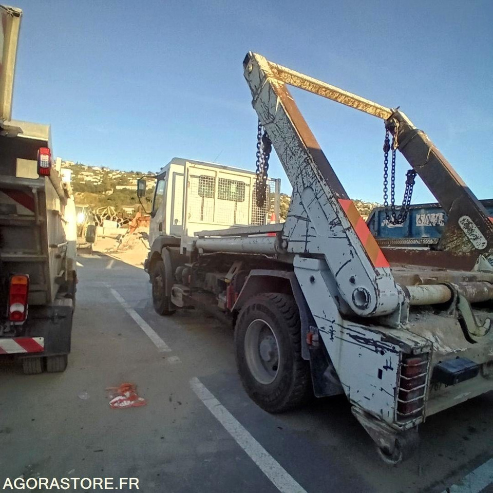 Renault Kerax multi benne à chaine - Veoauto: pilt 4 Renault Kerax multi benne à chaine - Veoauto: pilt 4