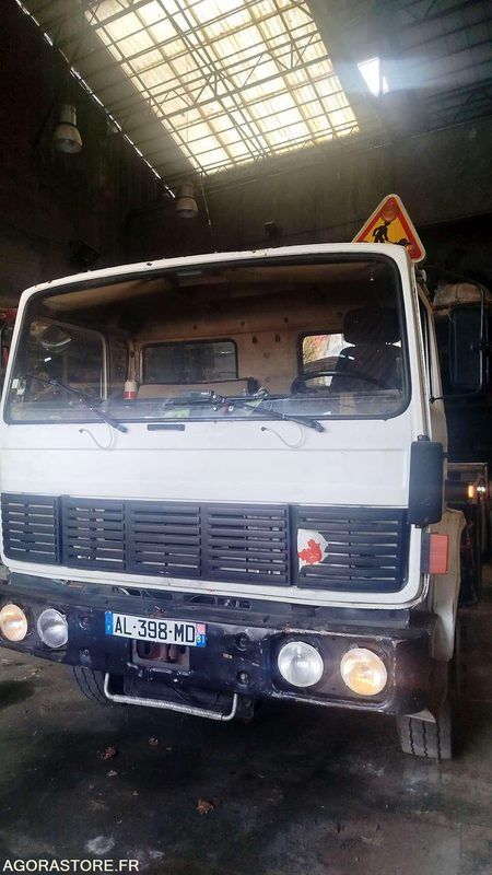 Renault Poids lourd G230 - 1985 - 564616KM - Veoauto: pilt 2 Renault Poids lourd G230 - 1985 - 564616KM - Veoauto: pilt 2
