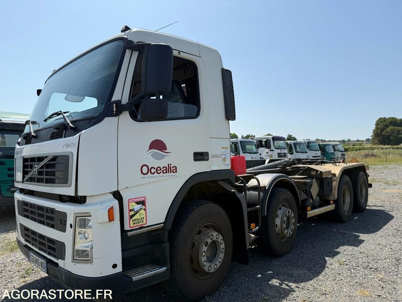 VOLVO FM12 380 - 2004 - 636 982 - Veoauto: pilt 1 VOLVO FM12 380 - 2004 - 636 982 - Veoauto: pilt 1