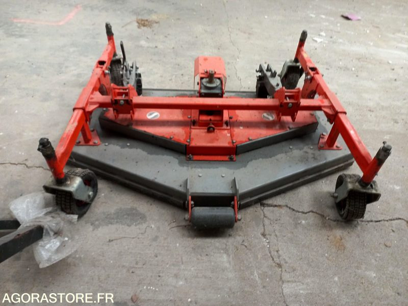 Coupe de tondeuse mulchng Morgneux TMC 150 fixation Kubota - Muruniiduk: pilt 5 Coupe de tondeuse mulchng Morgneux TMC 150 fixation Kubota - Muruniiduk: pilt 5