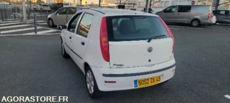 Fiat punto 137166 kms 2005 - Auto: pilt 3 Fiat punto 137166 kms 2005 - Auto: pilt 3