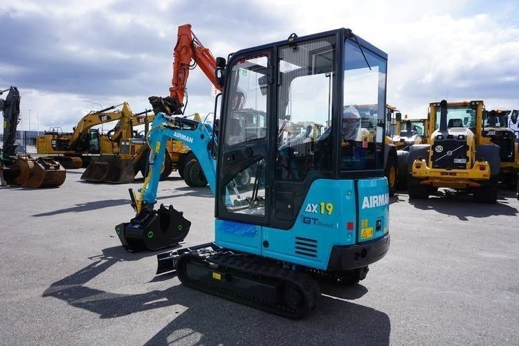 Airman AX19-7 - Miniekskavaator: pilt 2 Airman AX19-7 - Miniekskavaator: pilt 2