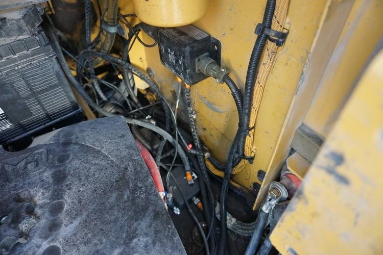 CAT 340F  liising CAT 340F: pilt 18