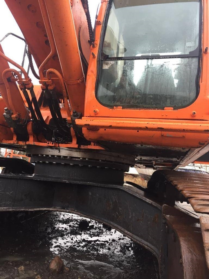 Doosan DX420LC - Lintekskavaator: pilt 4 Doosan DX420LC - Lintekskavaator: pilt 4