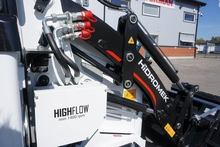 Uus Ekskavaator-laadur Hidromek HMK 62: pilt 8