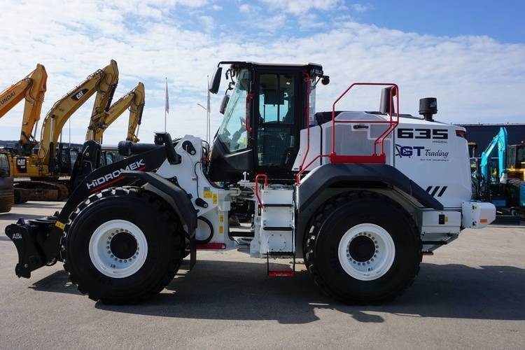 Hidromek HMK 635 WL-5 - Rataslaadur: pilt 2 Hidromek HMK 635 WL-5 - Rataslaadur: pilt 2