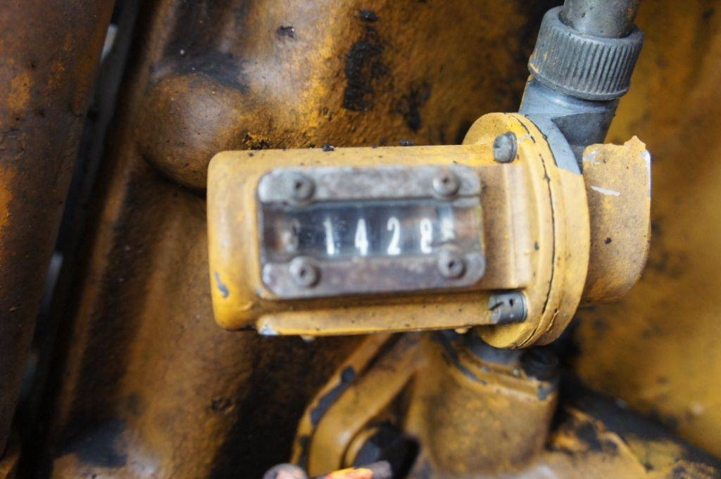 Komatsu D 155 A-1 - Buldooser: pilt 4 Komatsu D 155 A-1 - Buldooser: pilt 4