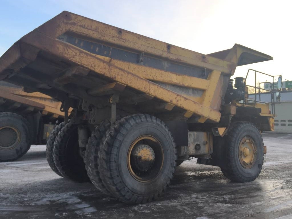 Komatsu HD 405-6 - Kastiga kallur/ Kiviveoauto: pilt 2 Komatsu HD 405-6 - Kastiga kallur/ Kiviveoauto: pilt 2