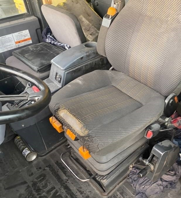 Komatsu HD 405-7 - Kastiga kallur/ Kiviveoauto: pilt 2 Komatsu HD 405-7 - Kastiga kallur/ Kiviveoauto: pilt 2