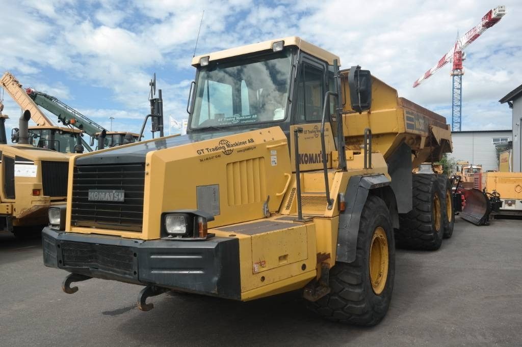Komatsu HM300-1 - Liigendkallur: pilt 3 Komatsu HM300-1 - Liigendkallur: pilt 3