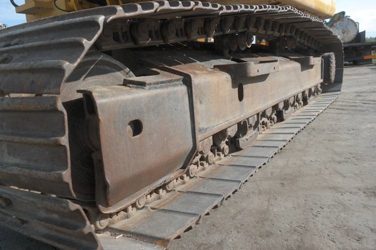 Lintekskavaator Komatsu PC 240-8: pilt 9