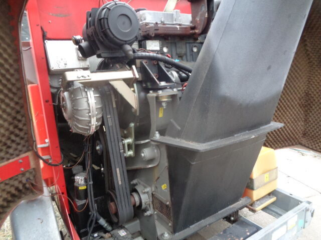 Cobra Cobra 65 TS-Industrie 65 - Puiduhakkurid: pilt 2 Cobra Cobra 65 TS-Industrie 65 - Puiduhakkurid: pilt 2