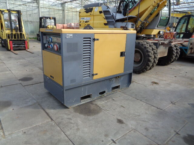 Diversen Silentstar 20 KVA Worms Silentstar 20 KVA - Generaatorikomplekt: pilt 3 Diversen Silentstar 20 KVA Worms Silentstar 20 KVA - Generaatorikomplekt: pilt 3