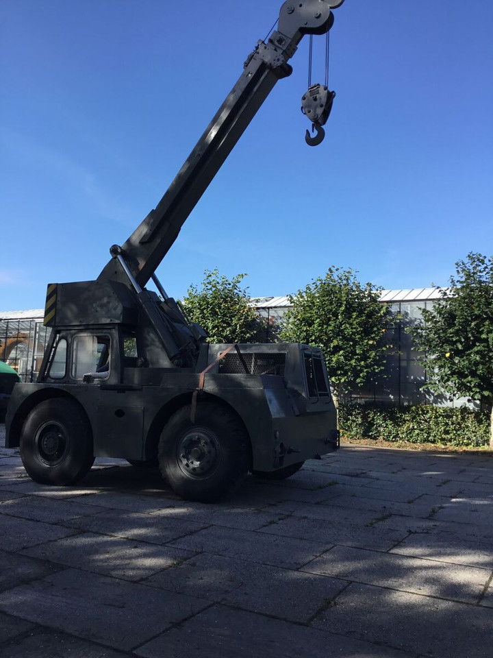 Grove Iron Fairy Saphire - Autokraana: pilt 2 Grove Iron Fairy Saphire - Autokraana: pilt 2