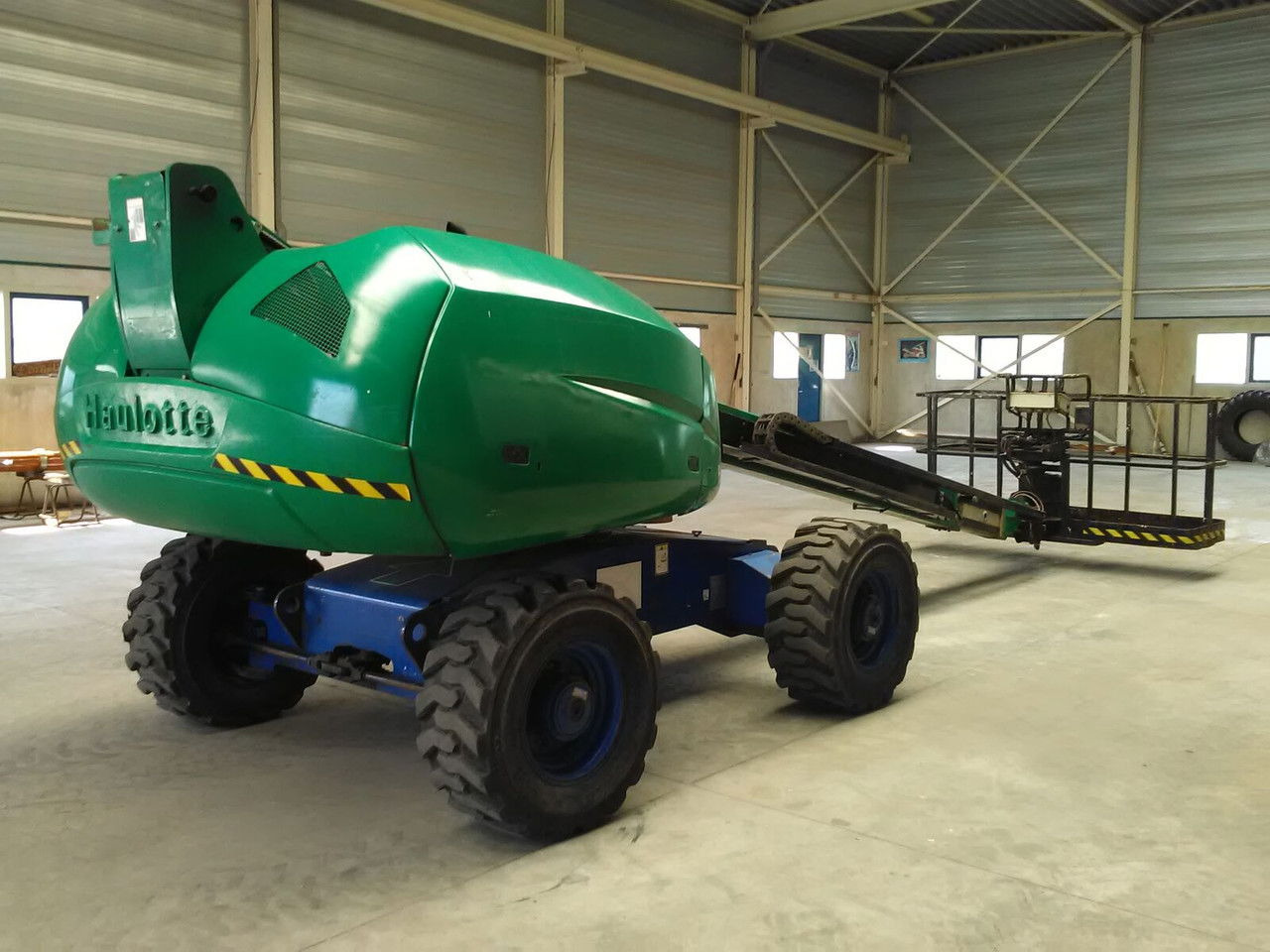 Haulotte HX14 - Teleskooppoom: pilt 1 Haulotte HX14 - Teleskooppoom: pilt 1