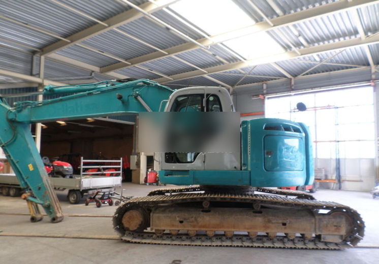 New Holland Kobelco Kobelco E 235 BSR-2 E 235 BSR-2 - Lintekskavaator: pilt 1 New Holland Kobelco Kobelco E 235 BSR-2 E 235 BSR-2 - Lintekskavaator: pilt 1
