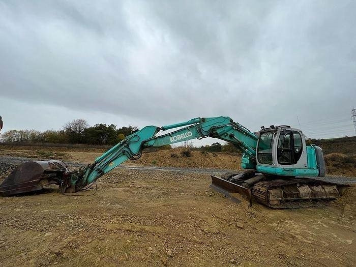 Kobelco SK235 SR - Lintekskavaator: pilt 1 Kobelco SK235 SR - Lintekskavaator: pilt 1