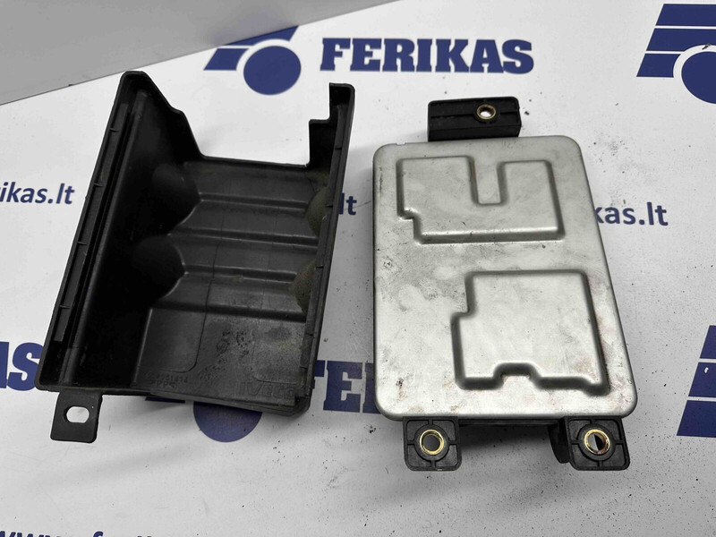 Bosch Stralis frame control unit - Mootori juhtimisseade - Veoauto: pilt 2 Bosch Stralis frame control unit - Mootori juhtimisseade - Veoauto: pilt 2