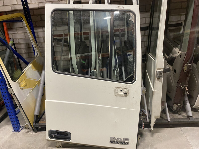 DAF RH - Uks ja varuosad - Veoauto: pilt 1 DAF RH - Uks ja varuosad - Veoauto: pilt 1