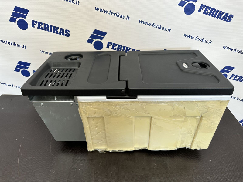 DAF XF105 / XF106 - Kabiin ja interjöör - Veoauto: pilt 3 DAF XF105 / XF106 - Kabiin ja interjöör - Veoauto: pilt 3