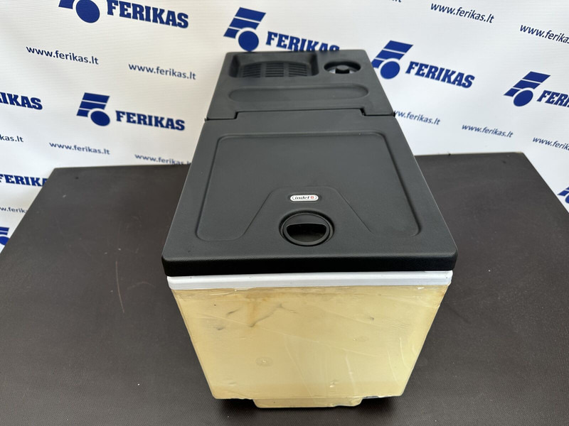 DAF XF105 / XF106 - Kabiin ja interjöör - Veoauto: pilt 2 DAF XF105 / XF106 - Kabiin ja interjöör - Veoauto: pilt 2