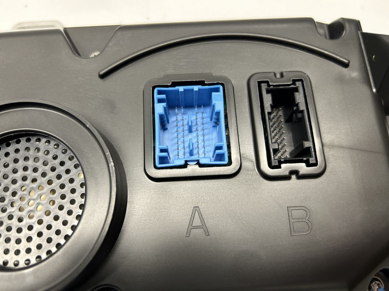 DAF dashboard, instrumental cluster - Armatuurlaud - Veoauto: pilt 3 DAF dashboard, instrumental cluster - Armatuurlaud - Veoauto: pilt 3