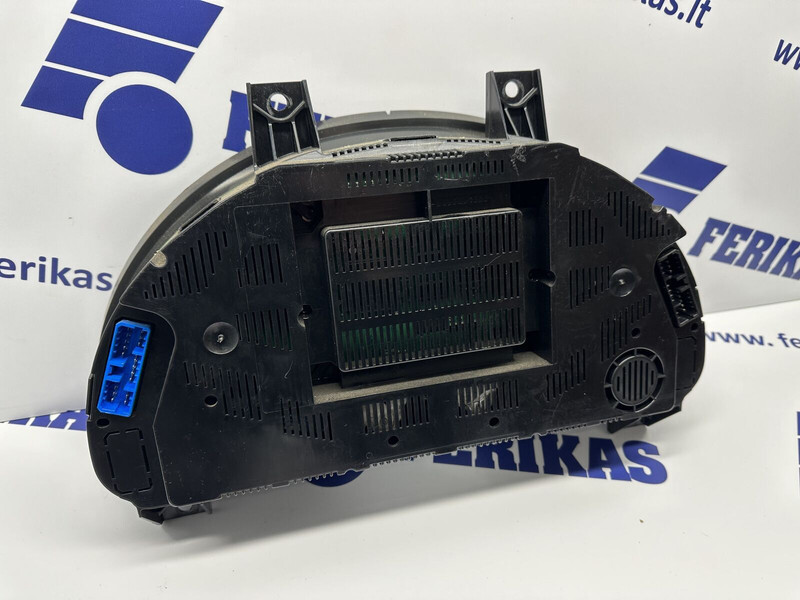 Iveco Instrument cluster dashboard 504276234, 504226363 (WORLDWIDE DEL - Armatuurlaud - Veoauto: pilt 2 Iveco Instrument cluster dashboard 504276234, 504226363 (WORLDWIDE DEL - Armatuurlaud - Veoauto: pilt 2