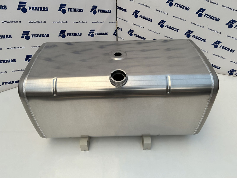Iveco New aluminum fuel tank 480L - Kütusepaak - Veoauto: pilt 1 Iveco New aluminum fuel tank 480L - Kütusepaak - Veoauto: pilt 1
