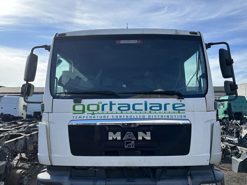 MAN TGM 18.290 - Kabiin ja interjöör - Veoauto: pilt 1 MAN TGM 18.290 - Kabiin ja interjöör - Veoauto: pilt 1