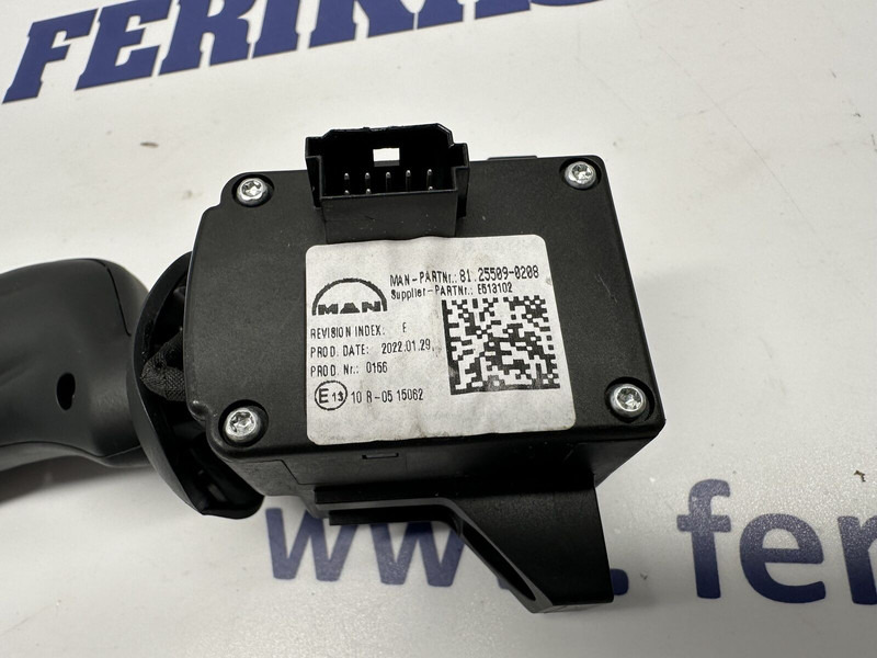 MAN lever, switch - Relee - Veoauto: pilt 3 MAN lever, switch - Relee - Veoauto: pilt 3