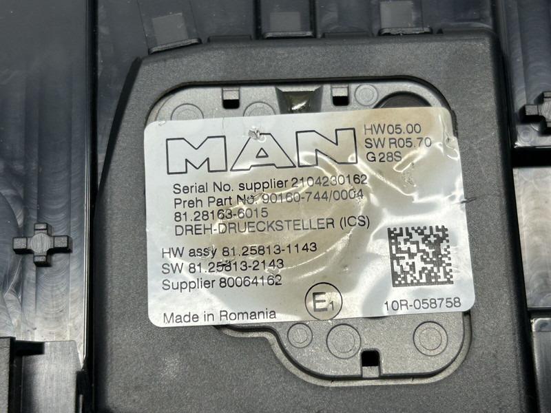 MAN multimedia switch, control module - Armatuurlaud - Veoauto: pilt 3 MAN multimedia switch, control module - Armatuurlaud - Veoauto: pilt 3