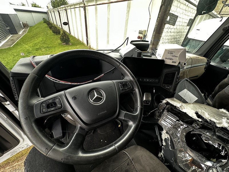 Mercedes-Benz Actros F MP5 - Konteinerveduk/ Tõstukiga veoauto: pilt 5 Mercedes-Benz Actros F MP5 - Konteinerveduk/ Tõstukiga veoauto: pilt 5