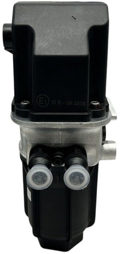 Mercedes-Benz AdBlue pump - Väljalaskesüsteem - Veoauto: pilt 4 Mercedes-Benz AdBlue pump - Väljalaskesüsteem - Veoauto: pilt 4