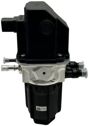 Mercedes-Benz AdBlue pump - Väljalaskesüsteem - Veoauto: pilt 3 Mercedes-Benz AdBlue pump - Väljalaskesüsteem - Veoauto: pilt 3