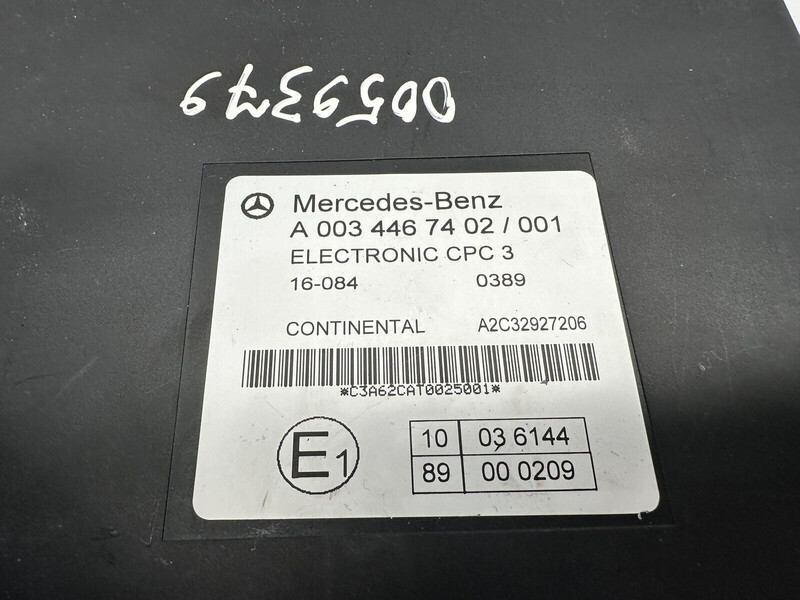 Mercedes-Benz CPC3 - Mootori juhtimisseade - Veoauto: pilt 4 Mercedes-Benz CPC3 - Mootori juhtimisseade - Veoauto: pilt 4