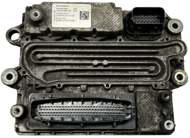 Mercedes-Benz MCM2.1 - Mootori juhtimisseade - Veoauto: pilt 2 Mercedes-Benz MCM2.1 - Mootori juhtimisseade - Veoauto: pilt 2