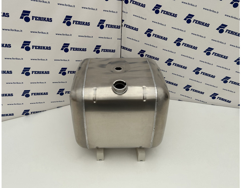 Mercedes-Benz New aluminum fuel tank 320 L. - Kütusepaak - Veoauto: pilt 1 Mercedes-Benz New aluminum fuel tank 320 L. - Kütusepaak - Veoauto: pilt 1