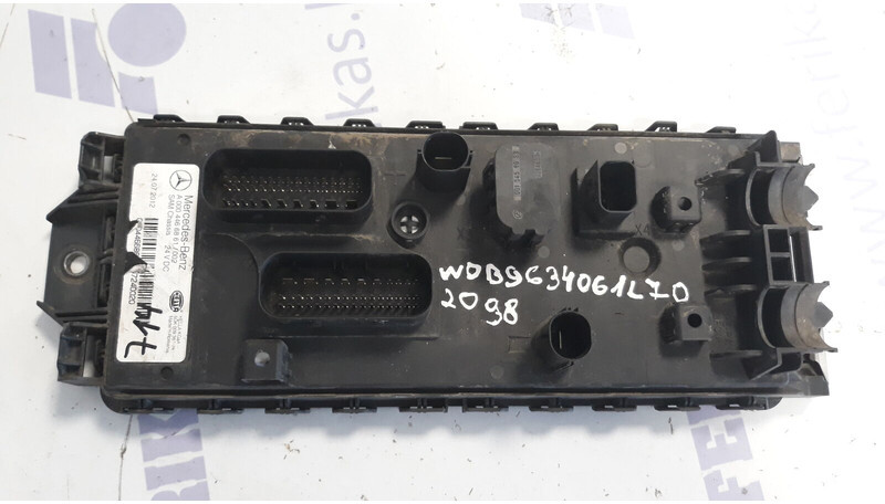 Mercedes-Benz control unit - Mootori juhtimisseade - Veoauto: pilt 1 Mercedes-Benz control unit - Mootori juhtimisseade - Veoauto: pilt 1