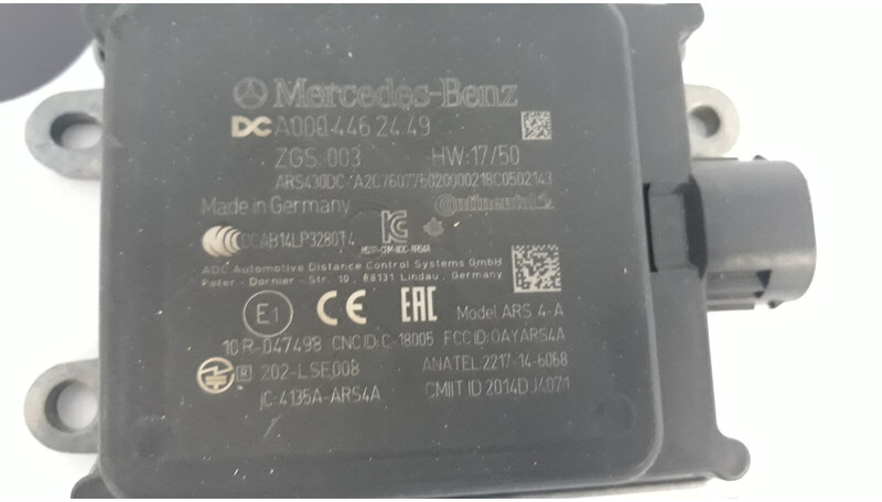 Mercedes-Benz distance radar sensor - Sensor - Veoauto: pilt 3 Mercedes-Benz distance radar sensor - Sensor - Veoauto: pilt 3