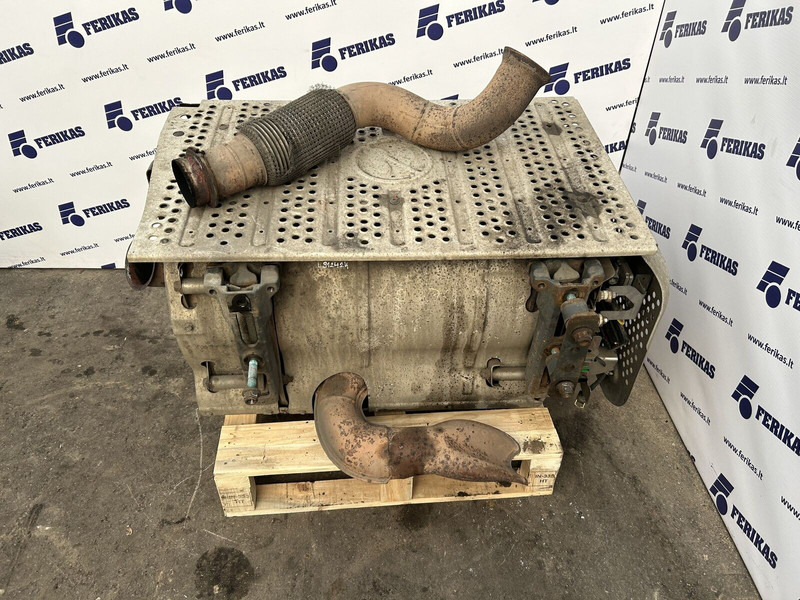Mercedes-Benz exhaust catalyst - Katalüüsmuundur - Veoauto: pilt 5 Mercedes-Benz exhaust catalyst - Katalüüsmuundur - Veoauto: pilt 5