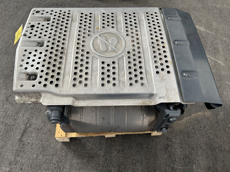 Mercedes-Benz exhaust catalyst - Katalüüsmuundur - Veoauto: pilt 5 Mercedes-Benz exhaust catalyst - Katalüüsmuundur - Veoauto: pilt 5