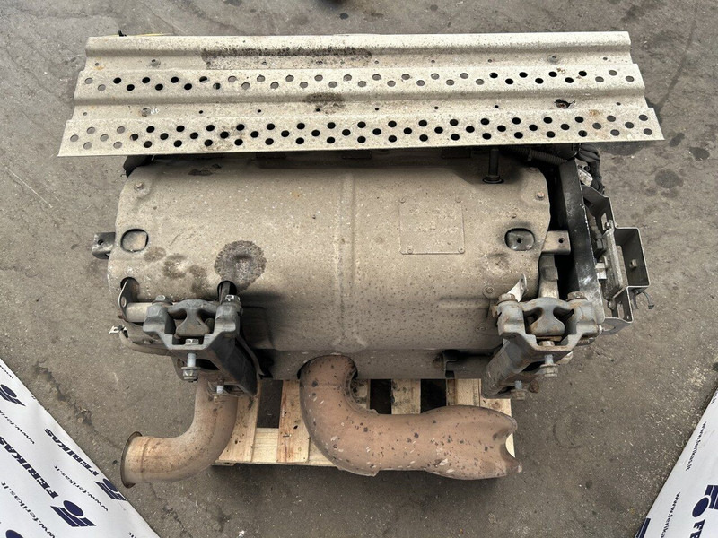 Mercedes-Benz exhaust catalyst, silencer - Summuti - Veoauto: pilt 4 Mercedes-Benz exhaust catalyst, silencer - Summuti - Veoauto: pilt 4